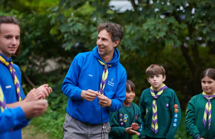 Male leaders with Cubs